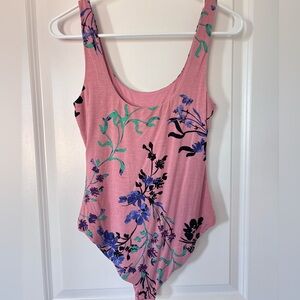 House of Harlow 1060 Revolve Brand Pink tank top bodysuit size small